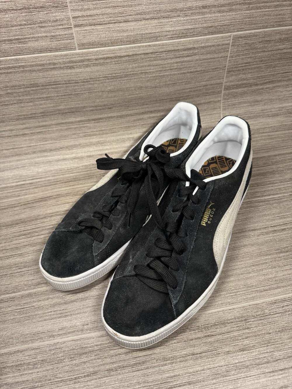 Puma Suede Classic Black White Sneakers Men's Size 11 US